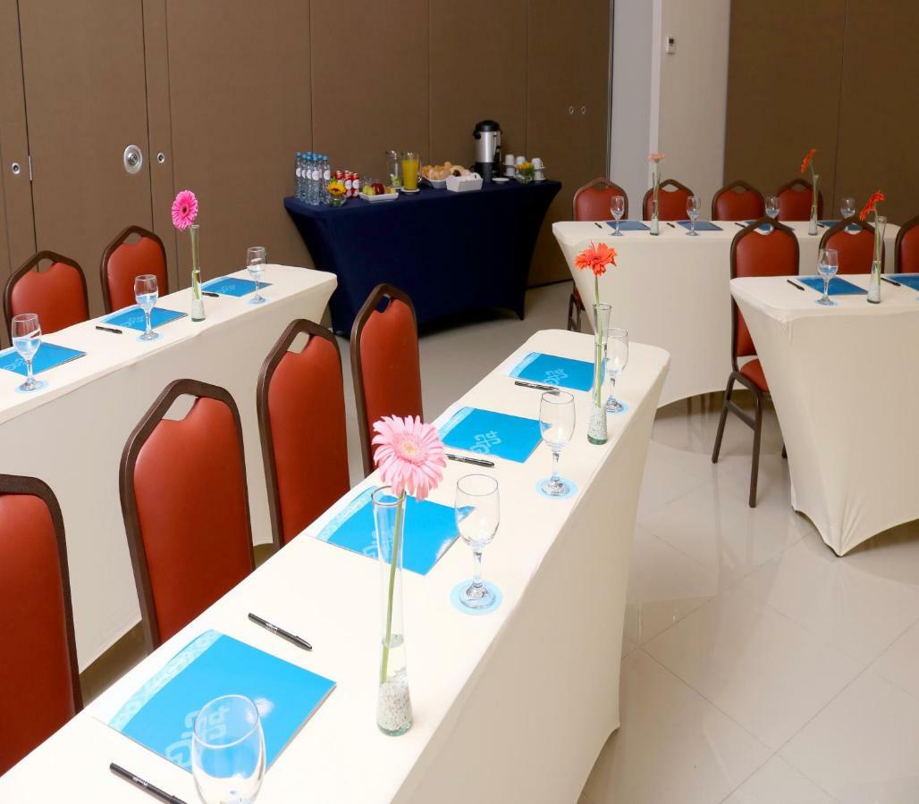 Mision Express San Juan Del Rio Hotel Eksteriør billede